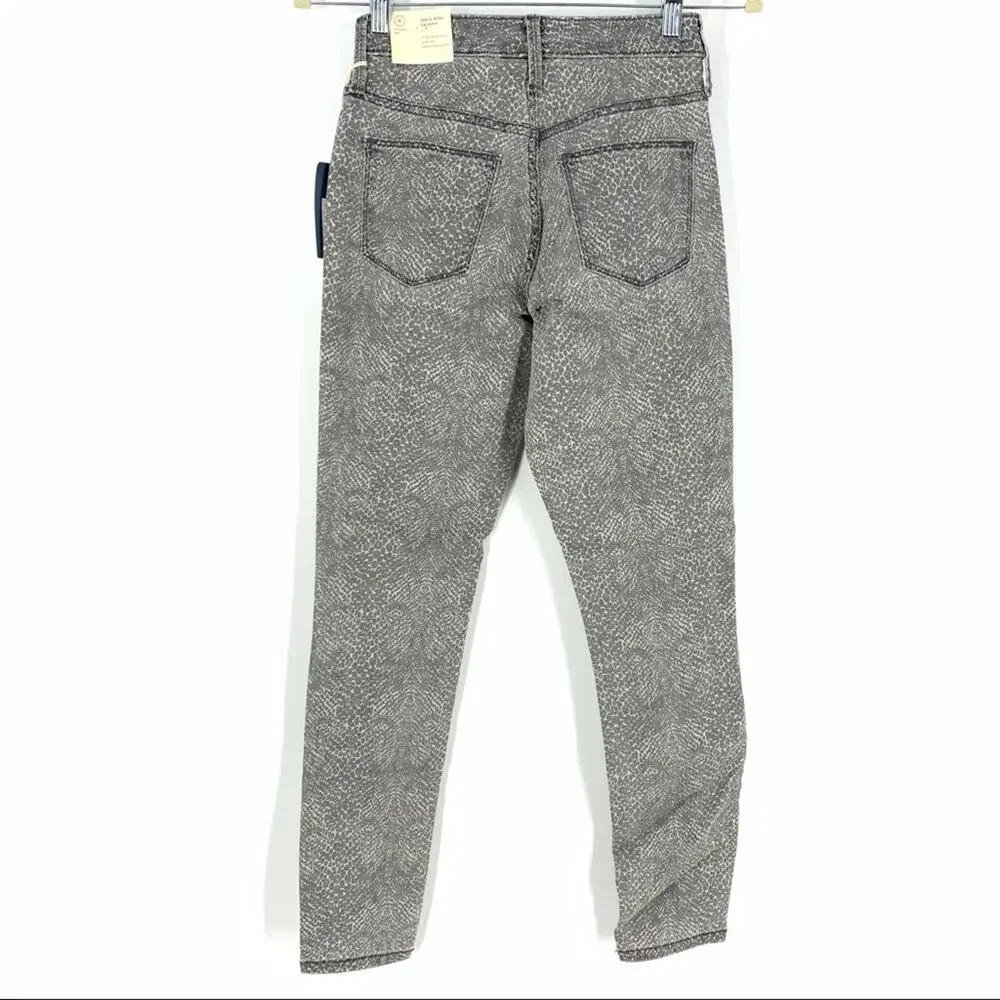 Universal Thread Gray Snakeskin Print‎ Skinny Jeans Size 0 NWT